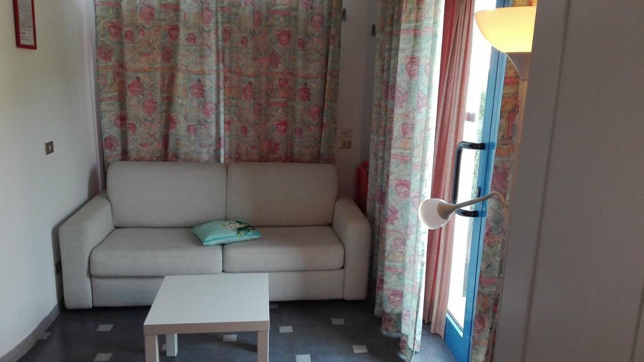 La Rosa Di Rebecca Bed & Breakfast Monopoli Eksteriør bilde